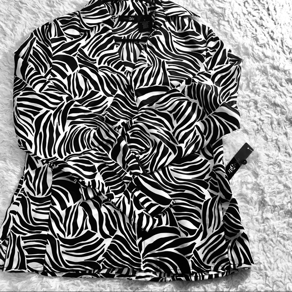 Zebra Print Black and Off White Blouse Size 6